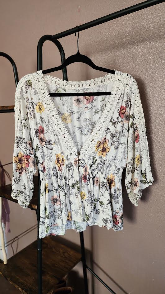 AMC Arts Apparel