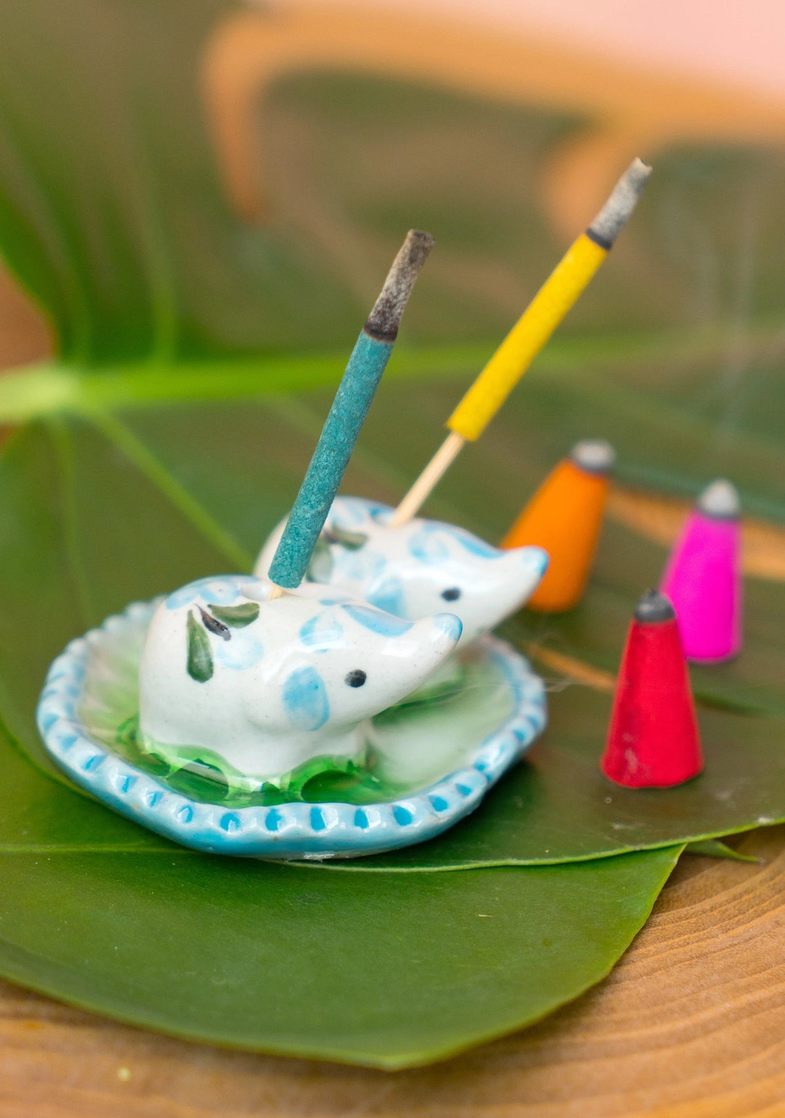 Incense Gift Set with Elephant Holders