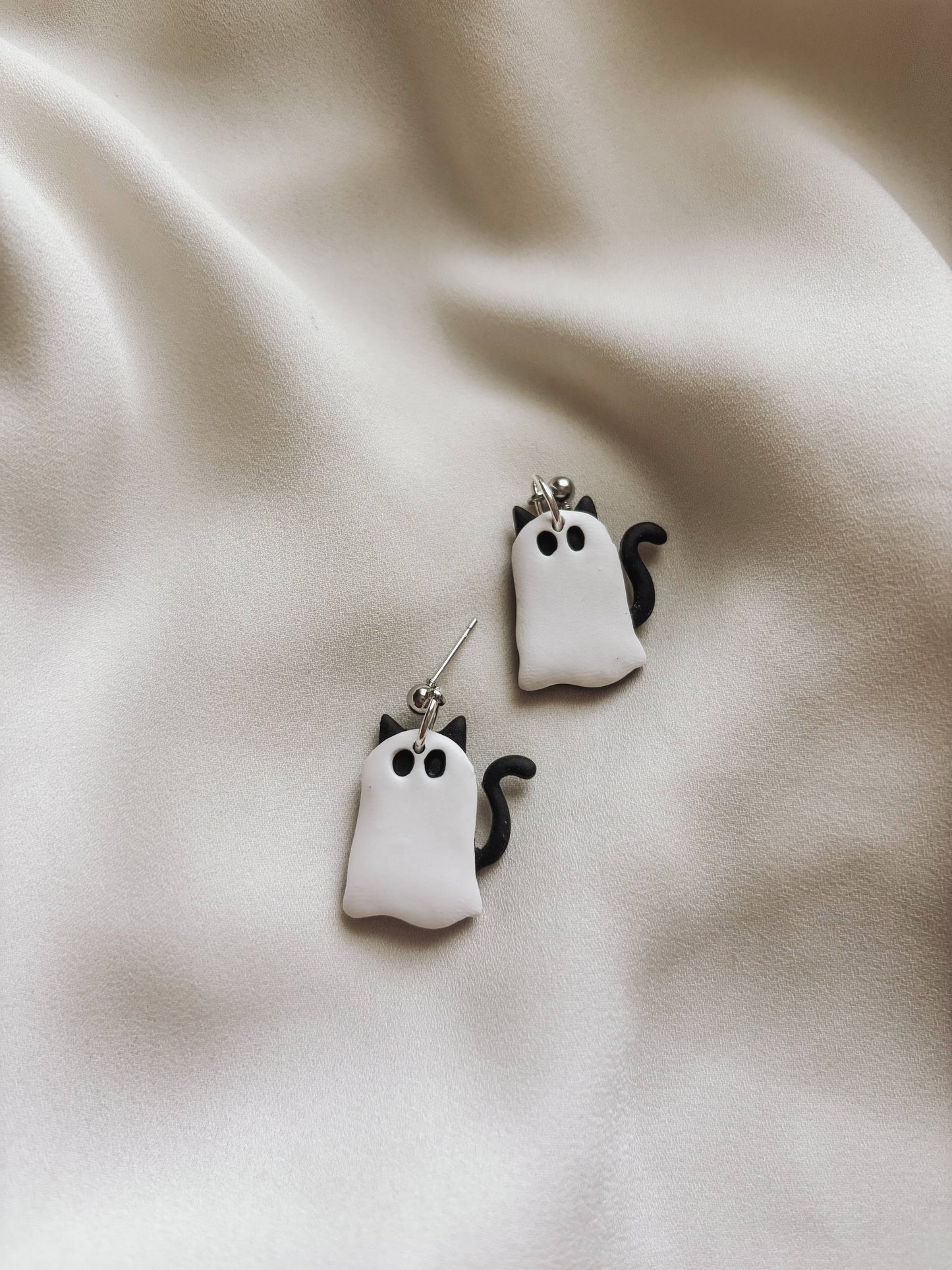 Ghost Cat Earrings, Halloween Earrings, Fall Earrings